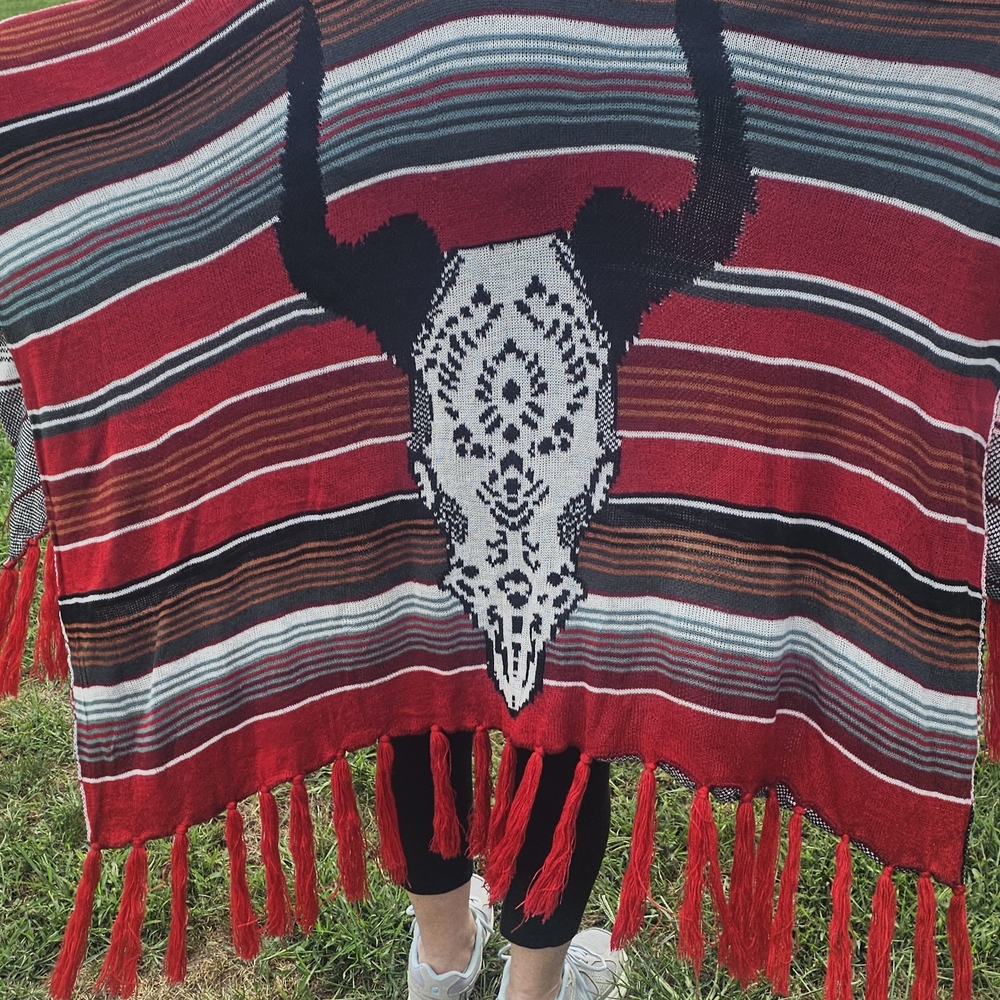 ⚡️#0151 Unisex Southwestern Red & Black‎ Bull Skull Throw Blanket/ Poncho NNT